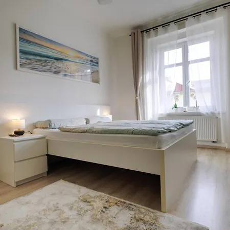 Cozy Private Apartment Проживание в семье *