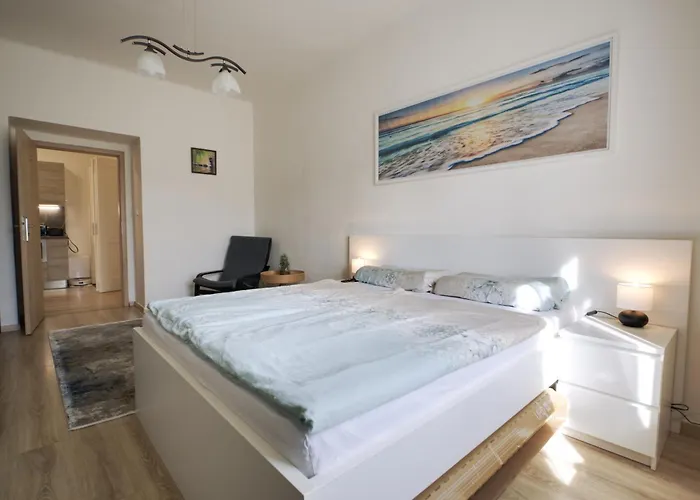 Cozy Private Apartment Проживание в семье